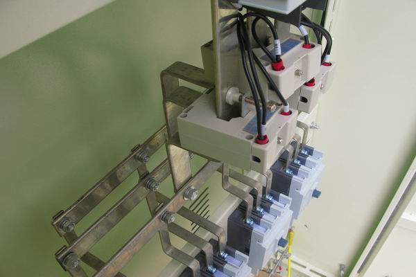 来凤控制箱-3683讲讲控制箱的使用特点